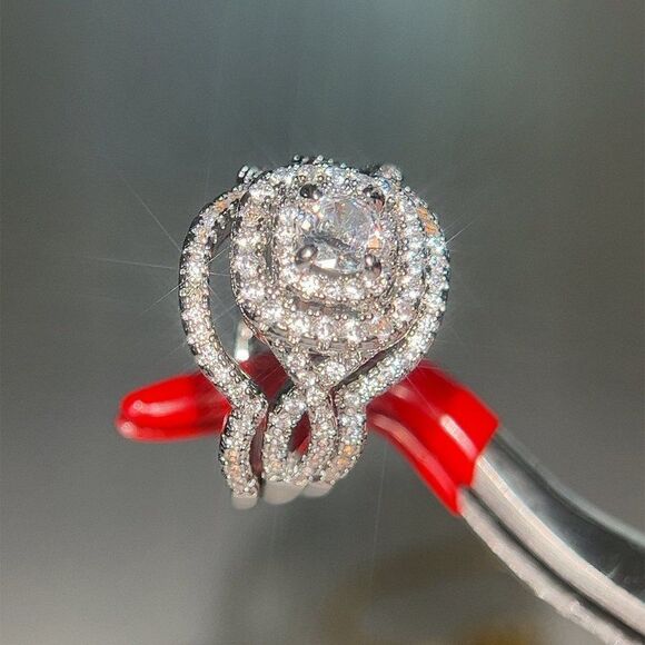 Sparkly 3-Piece Ring Set - Picture 5 of 8